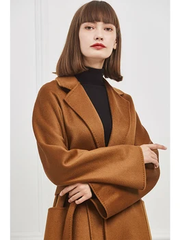 Karamelės spalvos vandens čiurlenimu dvipusis 100% kašmyras vidutinio ilgio m namų paltai chalatas Hepburn stiliaus max paties stiliaus moteris